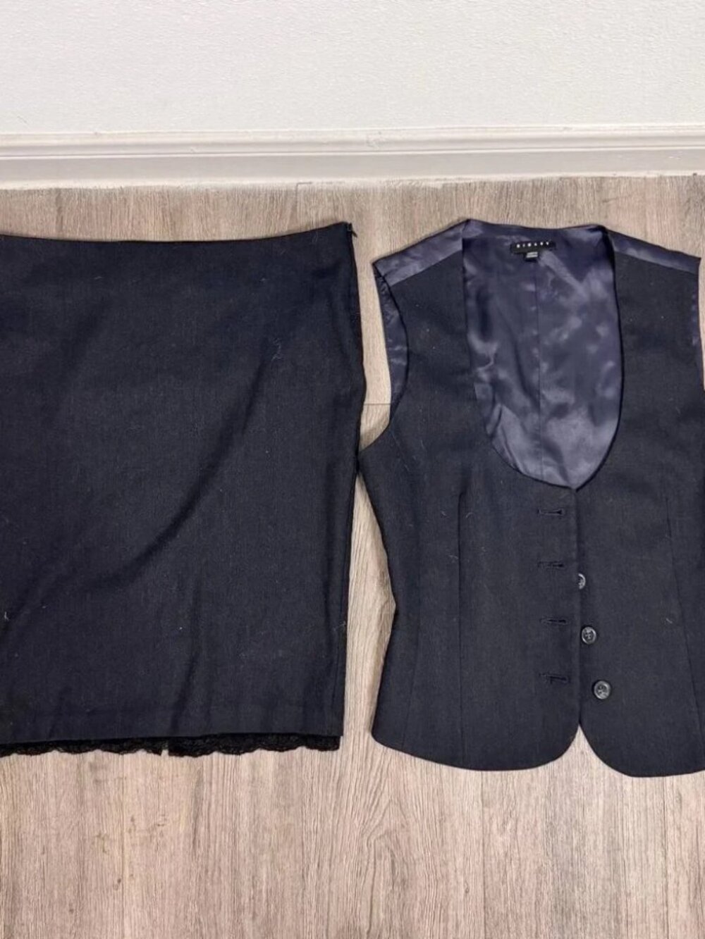 Sisley Black Skirt & Vest Set Size 42 Women’s Two-Piece Outfit